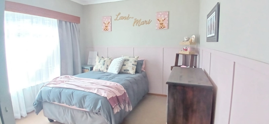 5 Bedroom Property for Sale in Panorama Free State